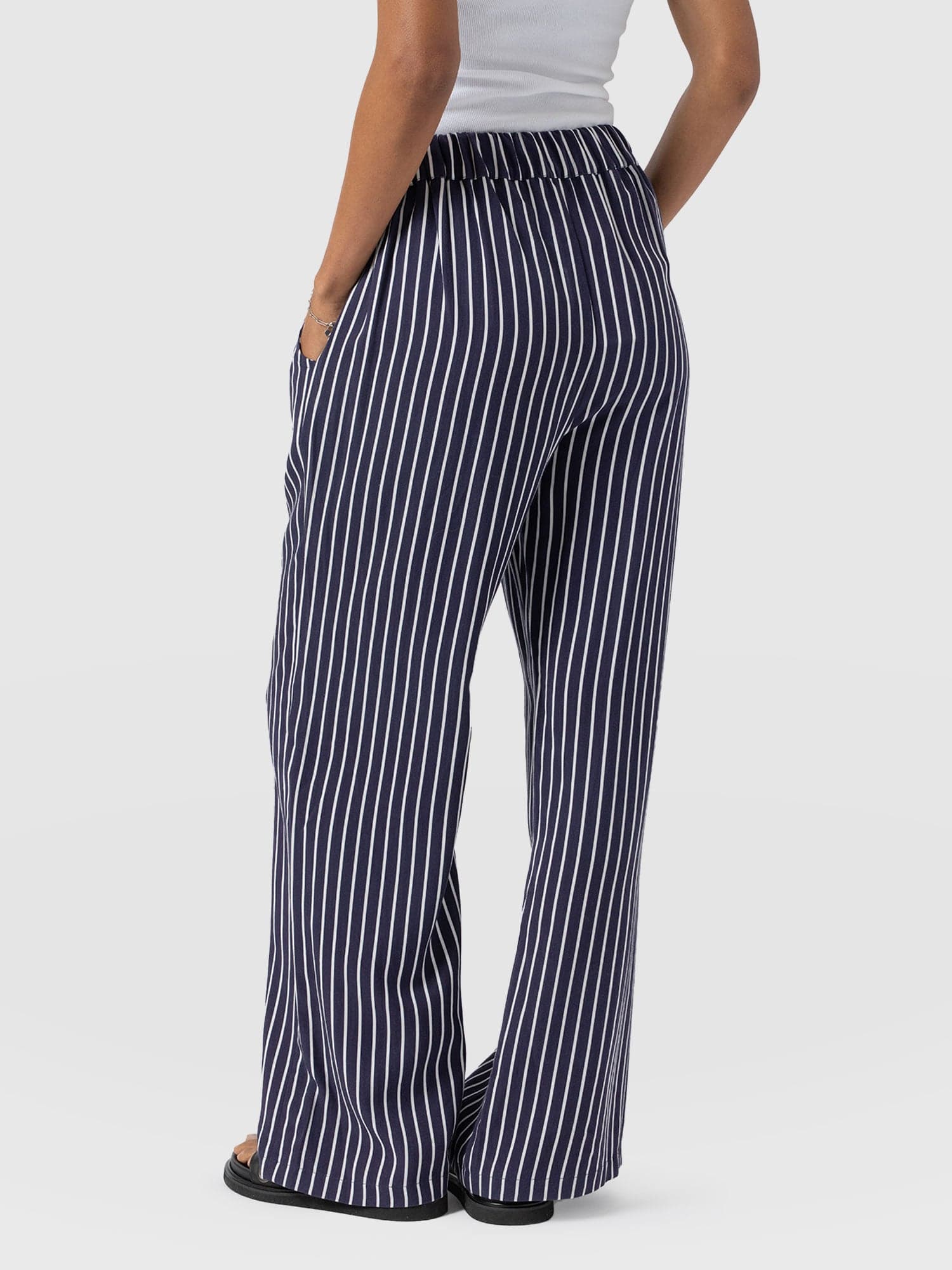 Sloane Pant Navy Mini Stripe - Women's Pants | Saint + Sofia® USA